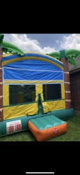 IMG 5091 1765177359 13'x13' Palms Bouncy House